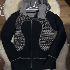 Size Eight Lululemon 20” Ptp